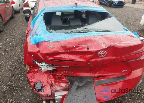 2025 Toyota Camry Se z USA, uszkodzony, nr VIN 4T1DAACK6SU135346